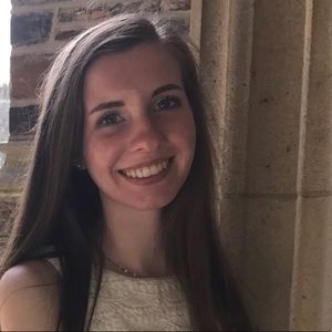 Meet your Posher, Claire